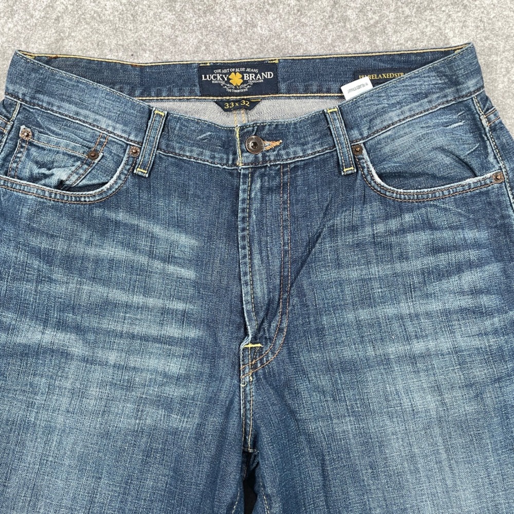 Lucky Brand Mens Jeans 33x32 Blue 181 Relaxed Straight Medium Wash Distressed